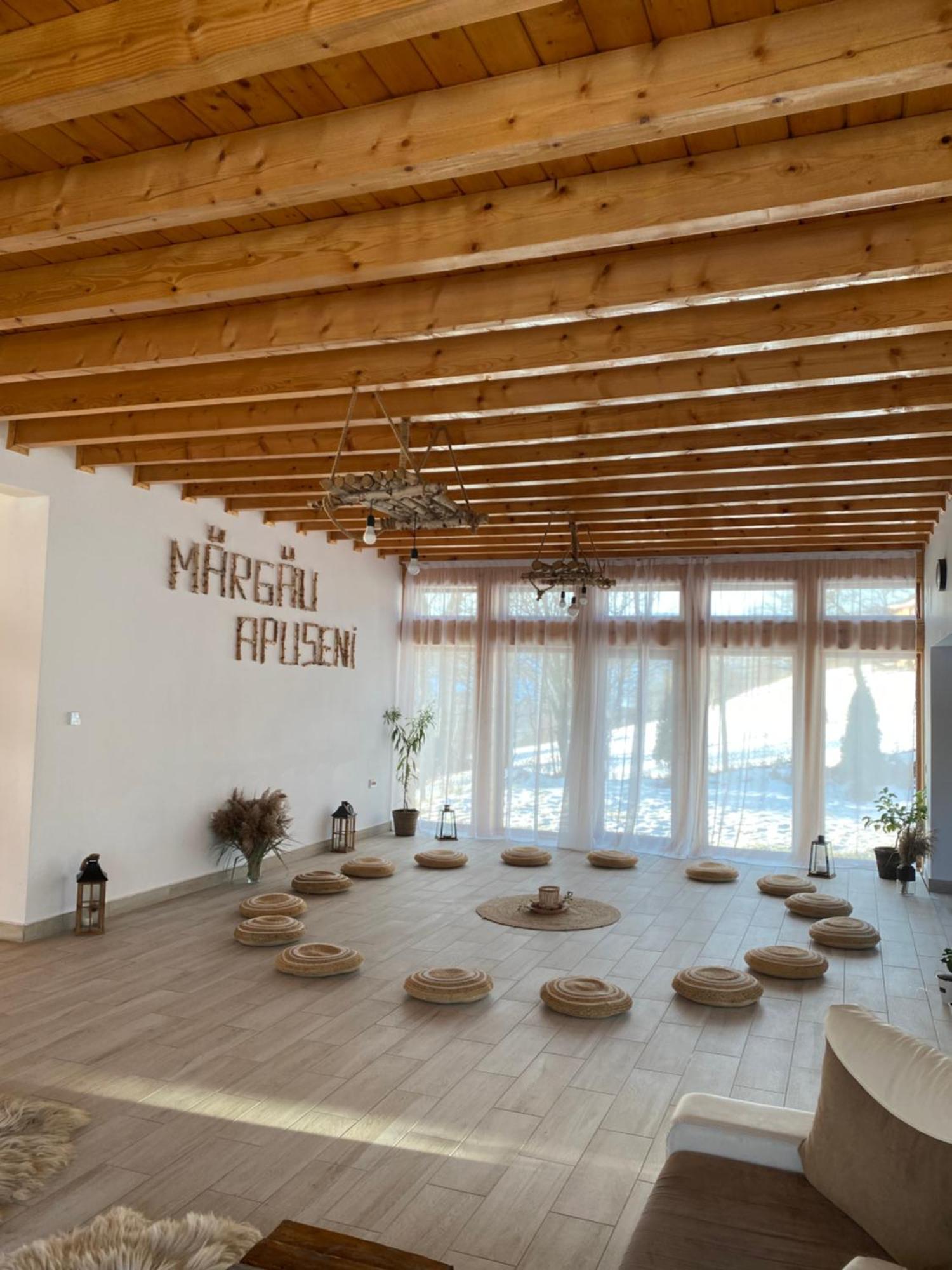 Retreat Margau Apuseni-Adults Only- Wellness & Wellbeing Villa Eksteriør billede